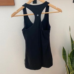 BLACK LULULEMON TANK TOO